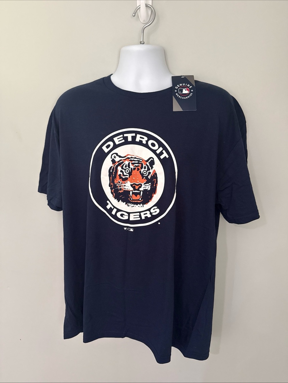 Detroit Tigers MLB Fanatics NWT Men’s T-Shirt - XL